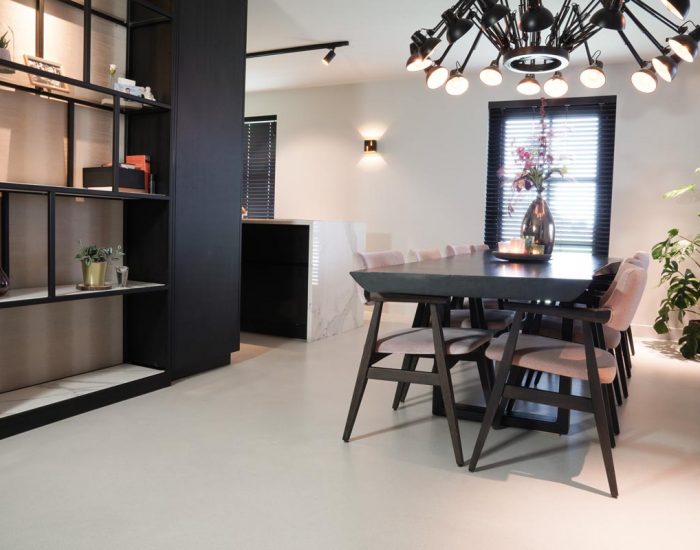 eetkamer-gietvloer zilva-vloeren