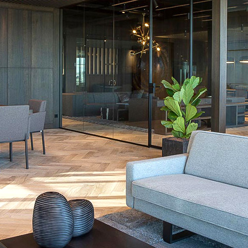 visgraat-vloer-in-kantoor-zakelijk-project-zilva visgraat-vloer-in-kantoor-zakelijk-project-zilva